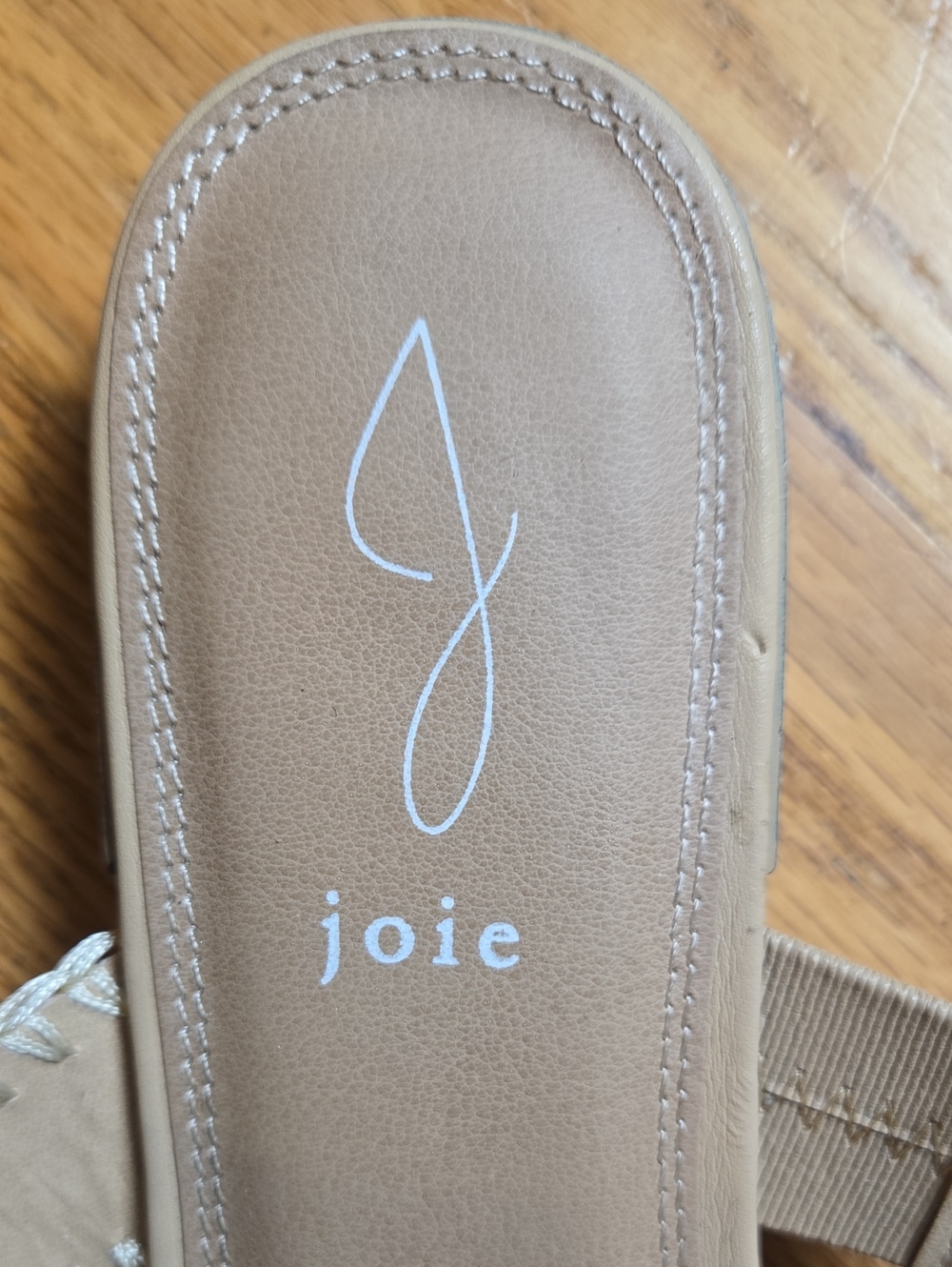 Joie Chiara tan stitched trim slide-on low heel sandals - Picture 5 of 7